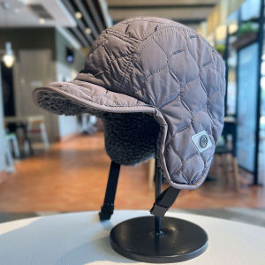 ฤดูหนาวผู้ชายผู้หญิง Trapper Aviator Trooper Earflap กันน้ําสกีลงหมวกเครื่องบินทิ้งระเบิดหมวกป้องกันหูหมวก REVERSIBLE Wearable