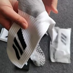 Kaos Kaki Sport Olahraga Futsal Bola Anti Slip Grip Football Sports Socks ISCH076