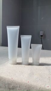 Tuýp Nhựa Chiết Mỹ Phẩm Du Lịch  Đựng Dầu Gội Sữa Tắm Sữa Rửa Mặt