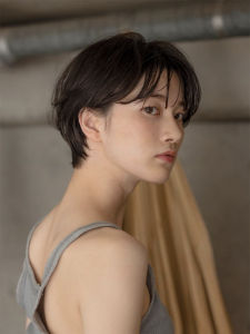 Natural Black Tea Hair Dye Long-Lasting Grey Covering Low-Key Brightening Hair Coloring Agent from China Special Hair Dye