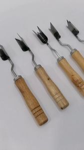 Dao gọt mắt thơm mắt dứa khớm Dụng cụ nhà bếp tiện lợi ( Cán gỗ ) MS 016