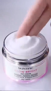 SKINTIFIC Glow Bright Day Cream 30g ("Brightening Lazy Day Cream") – Tone-Up Day Moisturizer with 2% Niacinamide + Glutathione + Adenosine + 4D HA