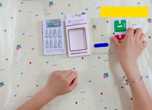 【 Free gift 】24pcs Fake Nails Set With Glue High Quality Fake Nail Stickers Kit Long And Short Art Design French