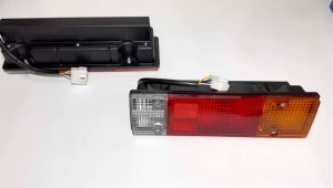 Stoplamp Lampu Rem Belakang L300 Tahun 2007 Keatas Model Soket Kotak Harga Sepasang