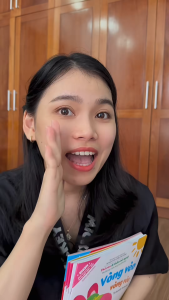 Sách Ehon Cho Bé Từ 0-6 Tuổi - Song Ngữ Việt Anh - Bộ Sách Nuôi Dưỡng Tâm Hồn Bé - Tí Tách Tí Tách