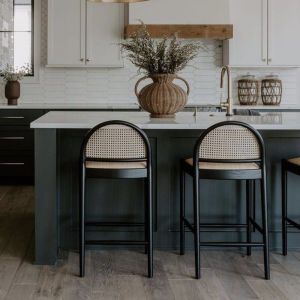 French Style Retro Solid-Wood Bar Chairs Designer Model Kitchen Island Rattan Armchair Fancy For Home Bar Stool Silent Wind