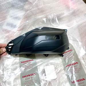 Cover tutup filter udara honda vario 125 / 150 fi led tahun 2018-2022 original ahm 17245 k59 a70