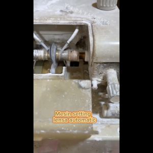 Kacamata Minus Tinggi Lensa Tipis Index 1.67 & Lensa Bluecromic Gratis Frame