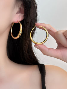 Trendy Oversized Hoop Earrings S925 Silver Needle Metal Big Circle Ear Cuff Hip Hop Style Geometric Pattern for Women