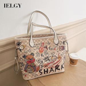เลขชื่อเสื้อผ้า กราฟฟิตีแฟชั่นอเนกประสงค์ลำลองความจุขนาดใหญ่ของผู้หญิงกระเป๋าสะพายไหล่กระเป๋า