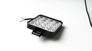 12V Waterproof Led Work Light Bar Square Spotlight 48W Work Light Headlight For SUV Truck Off Road Night Driving Light
