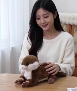 40cm Cute Otter Plush Toys Fluffy Cozy Magnetic Animal Doll Cute Well-behaved Lying Doll Funny Toys Nice Gift