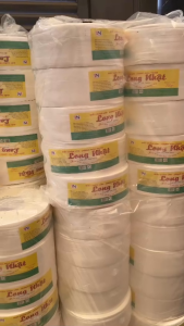 GIẤY VỆ SINH CUỘN LỚN CÔNG NGHIỆP 3 LỚP 700 GRAM-GIẤY CUỘN TRẮNG