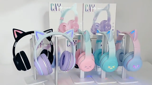 Gradient Purple Green Blue Red Black Gradient Color Cat Ear Headphones Over-ear Wireless Bluetooth Earphones Card Slot Available LED Lights Light-up Cute and Girly Style Glow Sports Running Games Gaming Headset for Audults Kids Earbuds