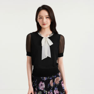 Koradior | เสื้อสเวตเตอร์ถักคอปมผีเสื้อหรูหรา แขนสั้น ปกติ คอตั้ง สีสันสดใส สำหรับผู้หญิง วัย 30-34 ปี ฤดูใบไม้ร่วง 2025 Koradior