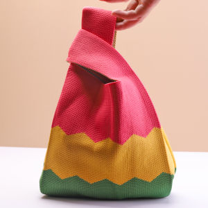 Fashionable Knitted Small Tote Bag Autumn First Handbag Crochet Yarn Handle Shopping Bag Womens Stylish Clutch Handbag