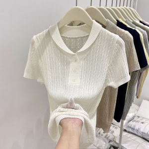 La Chapelle | Flared Collar Slim Fit Cropped Sleeve Knitted Top