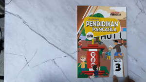 Buku Siswa Pendidikan Pancasila (PPKn) SD/MI Kelas 3 Kurikulum Merdeka Kurmer - M Lutfi (WKJ)