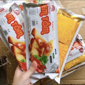 [💥BỊCH 30 GÓI💥] Snack Gân Gà Nóng Sốt Dai Ngon Đồ Ăn Vặt Cay Cổng Trường Cho Mọi Người đồ ăn vặt tuổi thơ