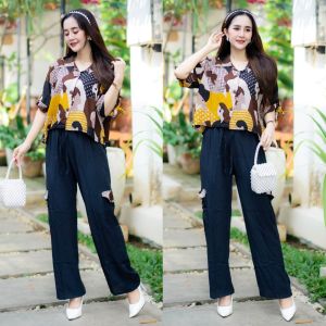 setelan crop rayon motif karakter setelan viral