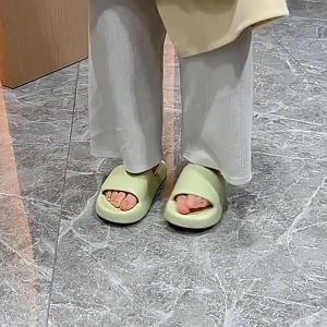 Dép nam nữ dép EVA  quai ngang siêu nhẹ không thấm nước đi mưa đi trong nhà thoải mái