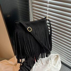 Fashionable Suede Crossbody Bag Womens Bucket Bag Tassel Detail Versatile Stylish New 2025 Shoulder Bag Leisure Zipper Closure