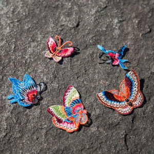 ผ้าปะติดปะต่อกลวงปักลายผ้าขนสัตว์ ชุดฮันฟู่ เสื้อเชิ้ต ชุดเดรสผ้าขนสัตว์ หมวก ตกแต่ง อุปกรณ์ DIY งานฝีมือ