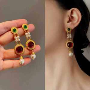 New Chinese Style Antique Earrings Womens Red Oval Pearl Earrings Light Luxury Temperament Exaggerated and Personalized Palace Style Earrings