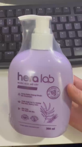 (HoảTốc1h) Nước giặt đồ lót HeraLab 300ml hương hoa cỏ khử mùi kháng khuẩn an toàn cho da - Chính hãng