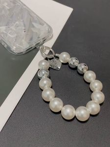 GADGET FUSION: Aksesoris Gadget Cantik Untuk Ponsel Anda