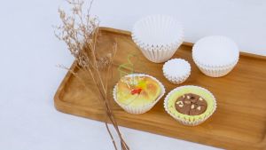Cupcake Bulat Warna Putih Polos Wadah Kue Putu Ayu Kertas Alas Kue Kering Brownis kue Bronis pie Laminasi isi 1 pack