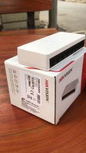 Switch chia mạng 8 cổng 100M HIKVISION DS-3E0108D-O