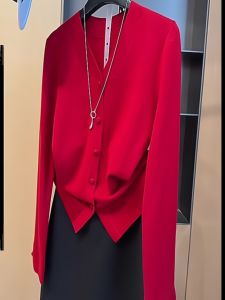 Red Knitted V-Neck Sweater Coat Womens Autumn Winter New Retro Buttoned Inner Wear Base Layer Woolen Sweater Chinese National Style