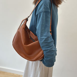 BeeGreen Women 100% Soft Genuine Leather Shoulder Bag Minimalist Underarm Bag Large Capacity Commuter Bag Casual Sling Bag