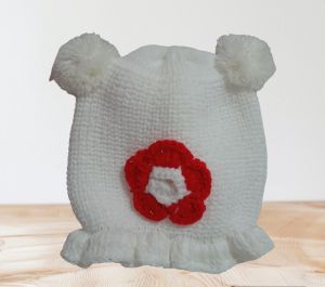 kupluk renda pompom bayi 0sampai 4 tahun berkualitas