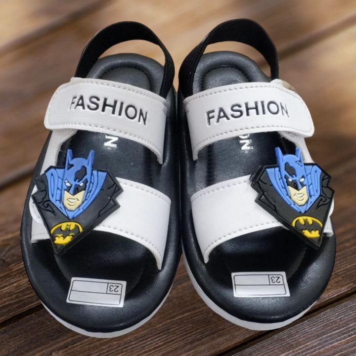 ARH SANDAL ANAK LAKI LAKI BATMAN USIA TAHUN SAMPAI TAHUN