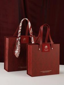 Elegant European Wedding Candy Box Large Size Creative Gift Packaging Vintage Engagement Party Favors Handheld Cardboard