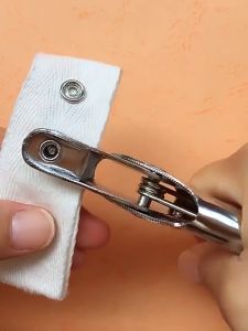 Metal Snap Button Snap Pliers Set with Buttons Set Fastener Press Button Fixing Tool Sewing Craft Kit tools sale