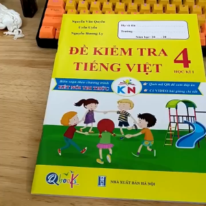 Sách - Đề Kiểm Tra - Tiếng Việt Lớp 4 - Học kì 1 - Kết Nối (Qbooks)