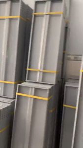 kệ sắt v lỗ 3 tầng CÓ BÁNH XERỘNG 40cm x Dài từ 60cm đến 150cm x CAO NHIỀU KÍCH THƯỚC