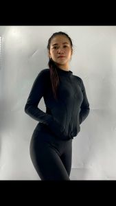 (EVA ONLINE) Yoga Sports Jacket Female With Zipper and Two Pockets inside Tight Quick Dry Collar Long Sleeved Top