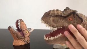 BERMA BABY Childrens Dinosaur Hand Puppet Toy Spinosaurus Tyrannosaurus Pterosaur Realistic Animal Model Toy Kids Imaginative Games