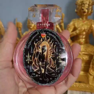Nước Hoa Phụ Kiện Bỏ Túi Để Bàn 50ml Mang Lại Cảm Giác Tươi Mát Thoải Mái