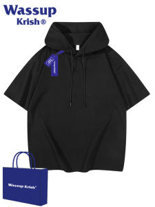 เสื้อยืดคอกลมแขนสั้นทรงหลวมสำหรับผู้ชาย WASSUP KRISH ฤดูร้อน 2025 เสื้อโปโลบางสำหรับนักเรียนมัธยมต้นและมัธยมปลาย