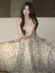 CHANGTONG | A-line Waist-defining Dress with Flared Hem