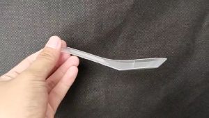 Sendok Plastik Bebek Bening Tebal Isi 100 Pcs | Sendok Makan Plastik Murah