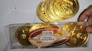 jumbo size chocolate gold coins 30pcs giant round gold coin 7cm