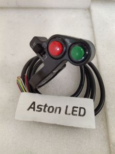 (SIAP KIRIM) SAKLAR KIRI MOTOR DOMINO ON OFF LAMPU KLAKSON PLUS TOMBOL SEIN UNIVERSAL HONDA YAMAHA SUZUKI