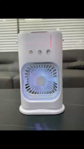 พัดลม  3 in 1 USB fan มินิพัดลมแบบพกพาความชื้นป้องกันการอบแห้งเครื่องฟอกอากาศสเปรย์คูลเลอร์ที่มี เย็นมาก