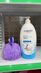 Sữa tắm dưỡng sáng da Ludee Care 1000ml - Hương sữa dê